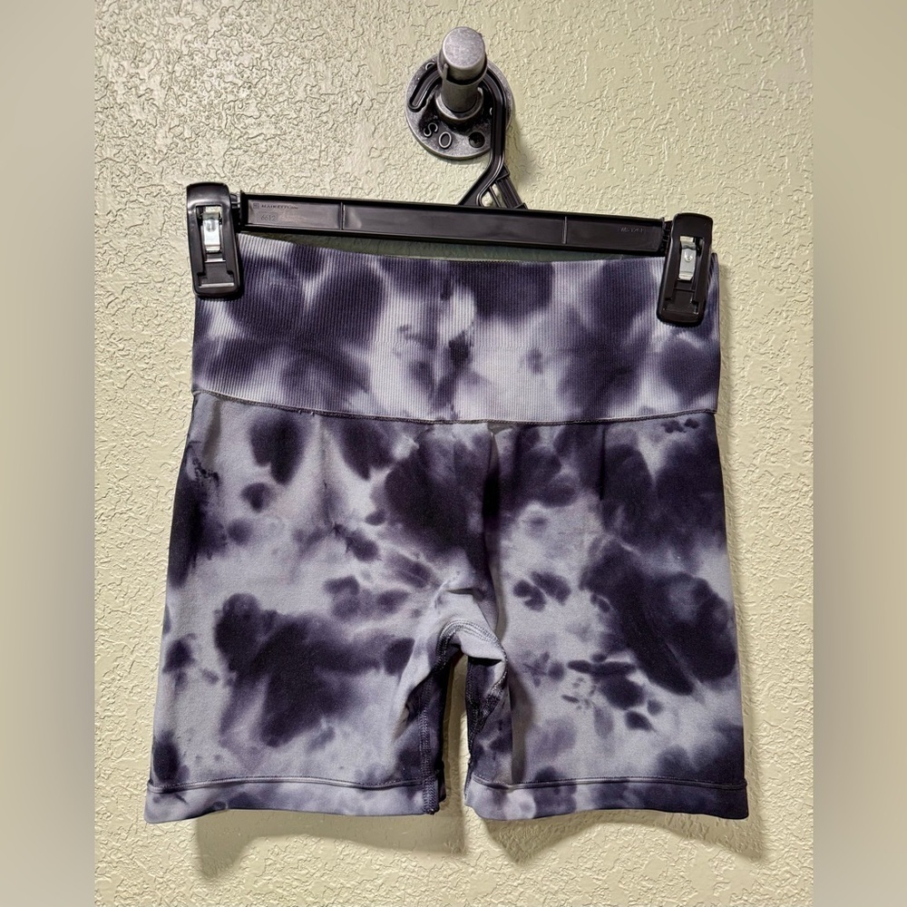 Aurola Biker tie dye shorts